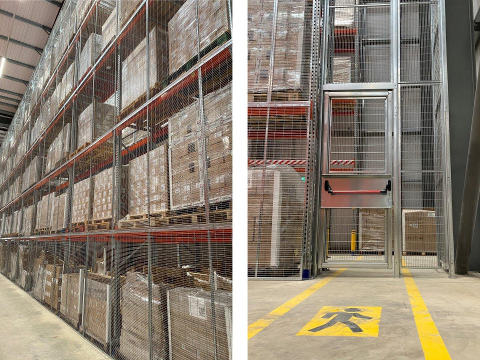 Warehouse storage cage for storing dangerous goods
