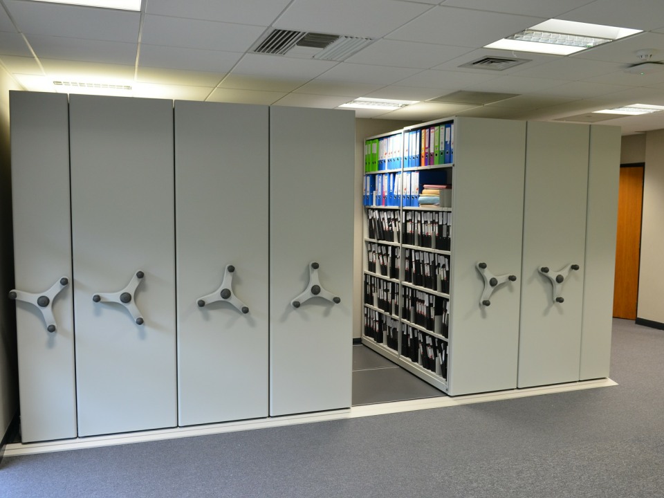 Large mobile office shelving system