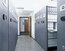 Electrically operated mobile shelving bays