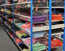 Retail Clothing Racks With Baskets