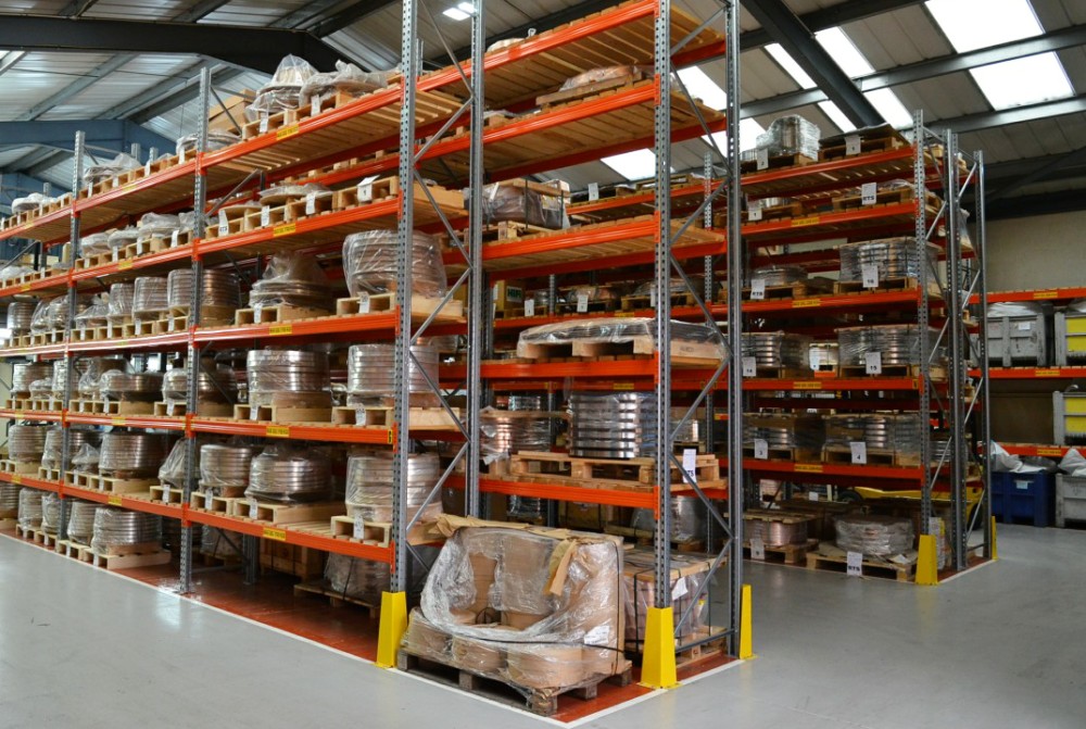 Warehouse Pallet Rack With Corner Guards
